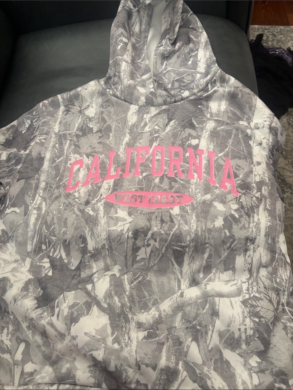 SHEIN Gray & Pink 'California West Coast' Hooded Puffer